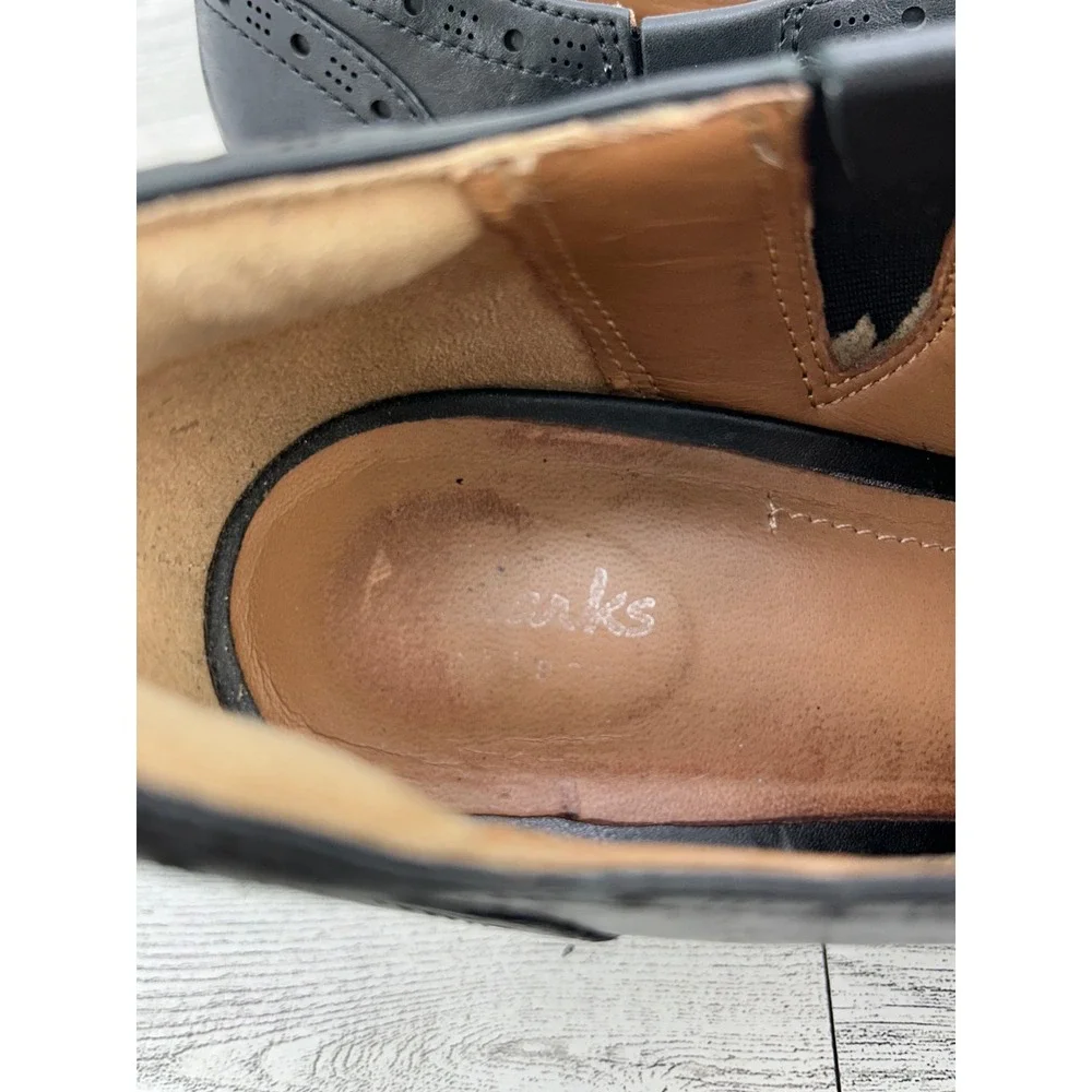 Clarks black leather